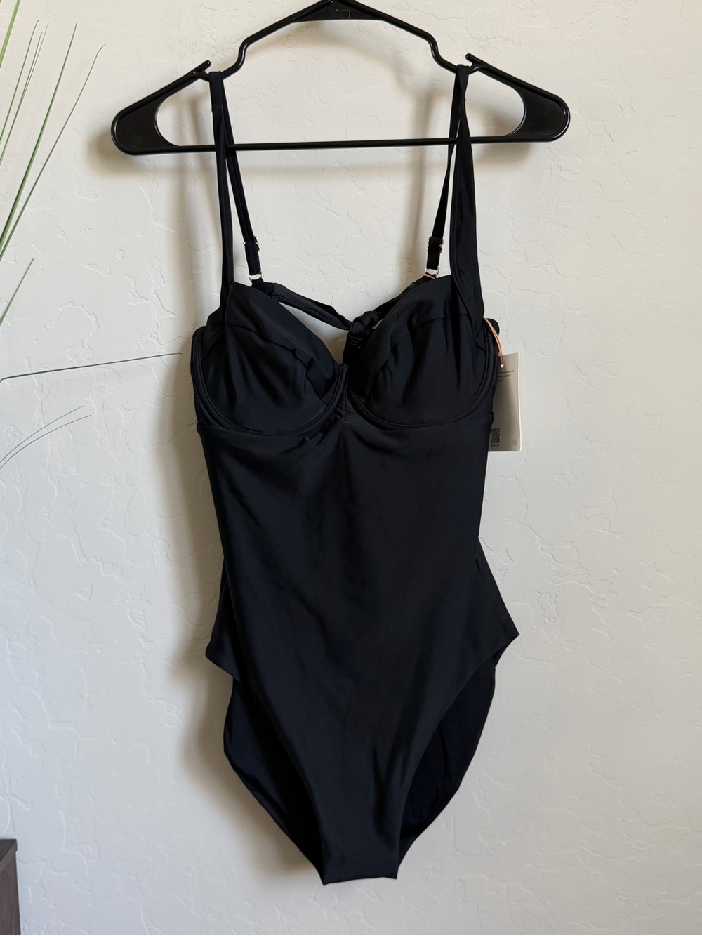 NWT Quince Underwire One-Piece Swimsuit Black Size L Tie Back